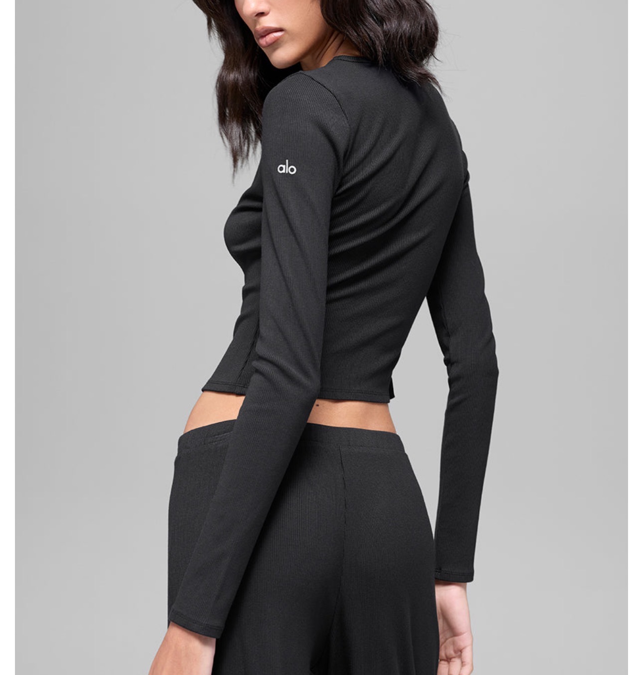 Alo Long sleeve alo 26 yoga