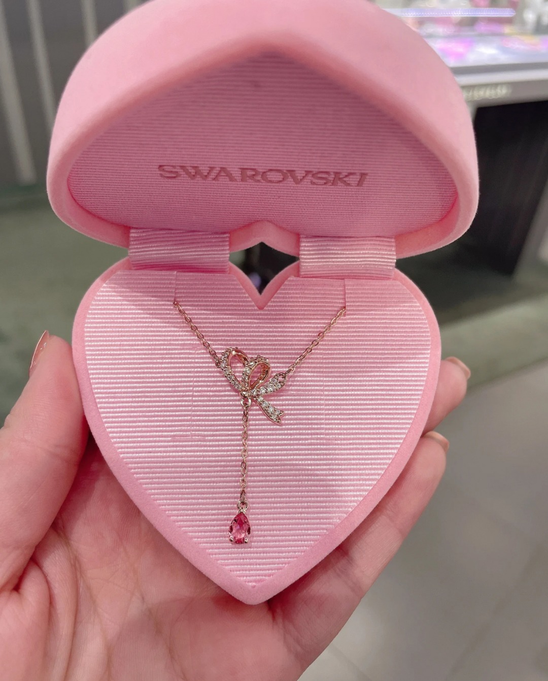 💰90
施华洛 新款  Y型项链  给你带来不一样的春日浪漫!