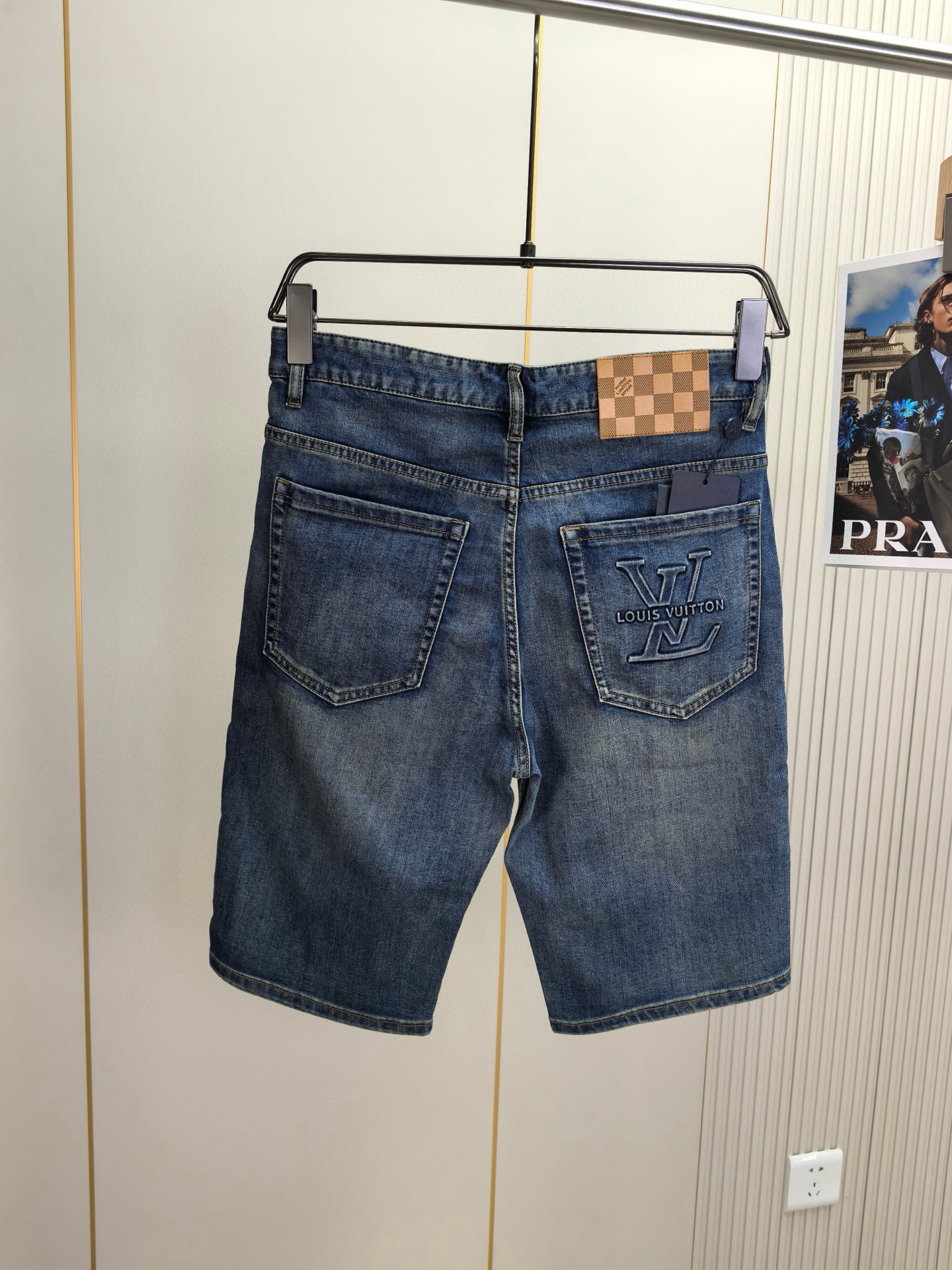Louis Vuitton 2025 Men's Denim Shorts - Washed Comfort & Style 3 i1747415650029 9479 0 1