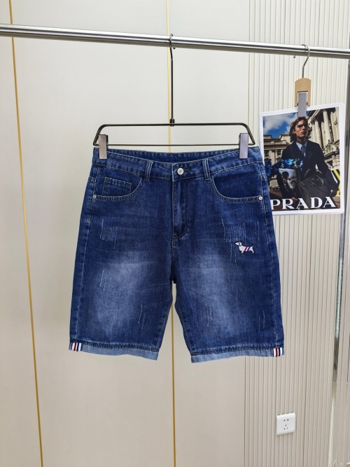 Men's Denim Shorts - Heavy Washed Cotton, Comfortable Fit, Spring/Summer 2025 1 Men's Denim Shorts - Heavy Washed Cotton, Comfortable Fit, Spring/Summer 2025