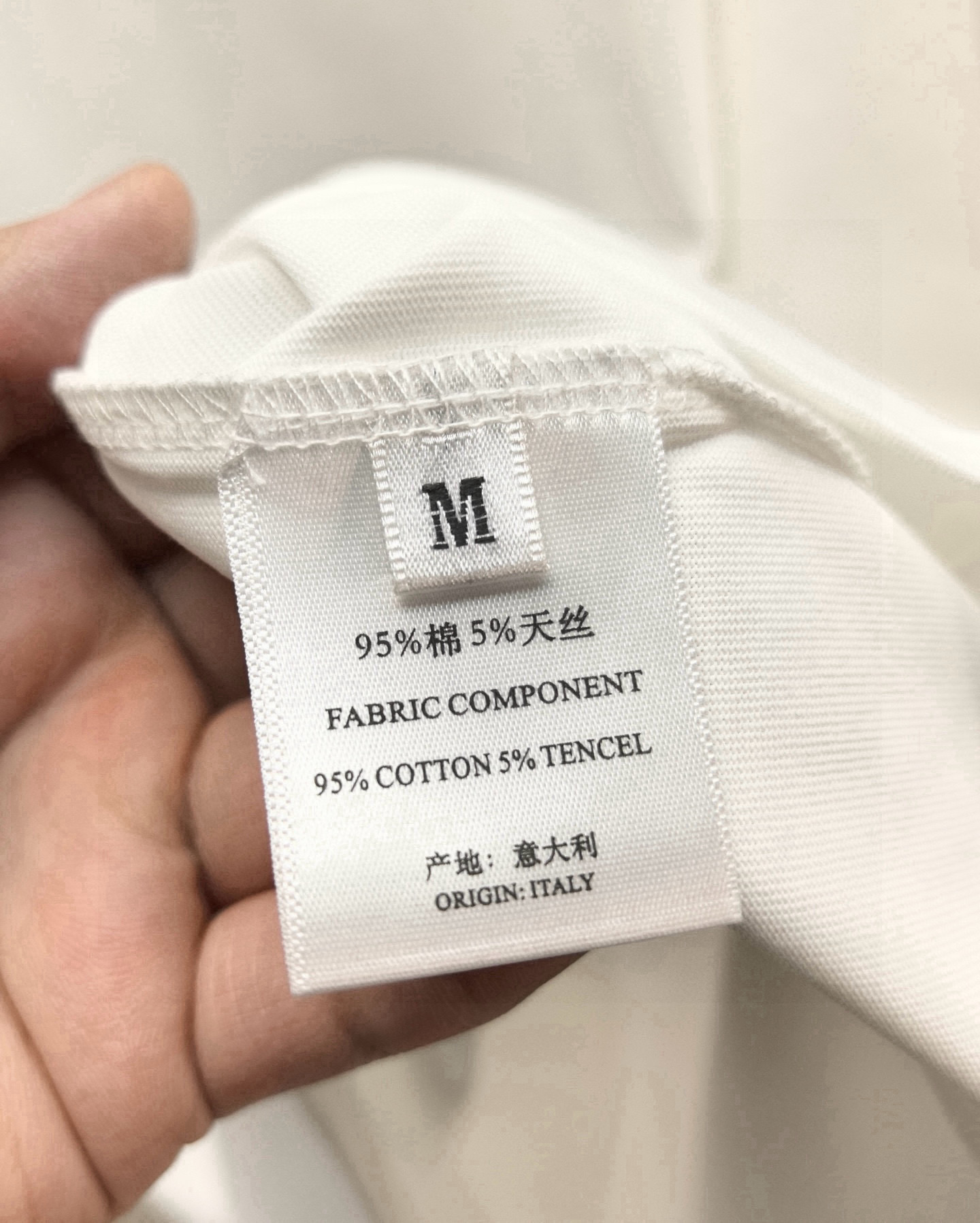  西太后。2025春夏新品时尚圆领短袖👍高级定制百搭款式！更有实用感 任何人都可以轻松驾驭 🔥采用95%