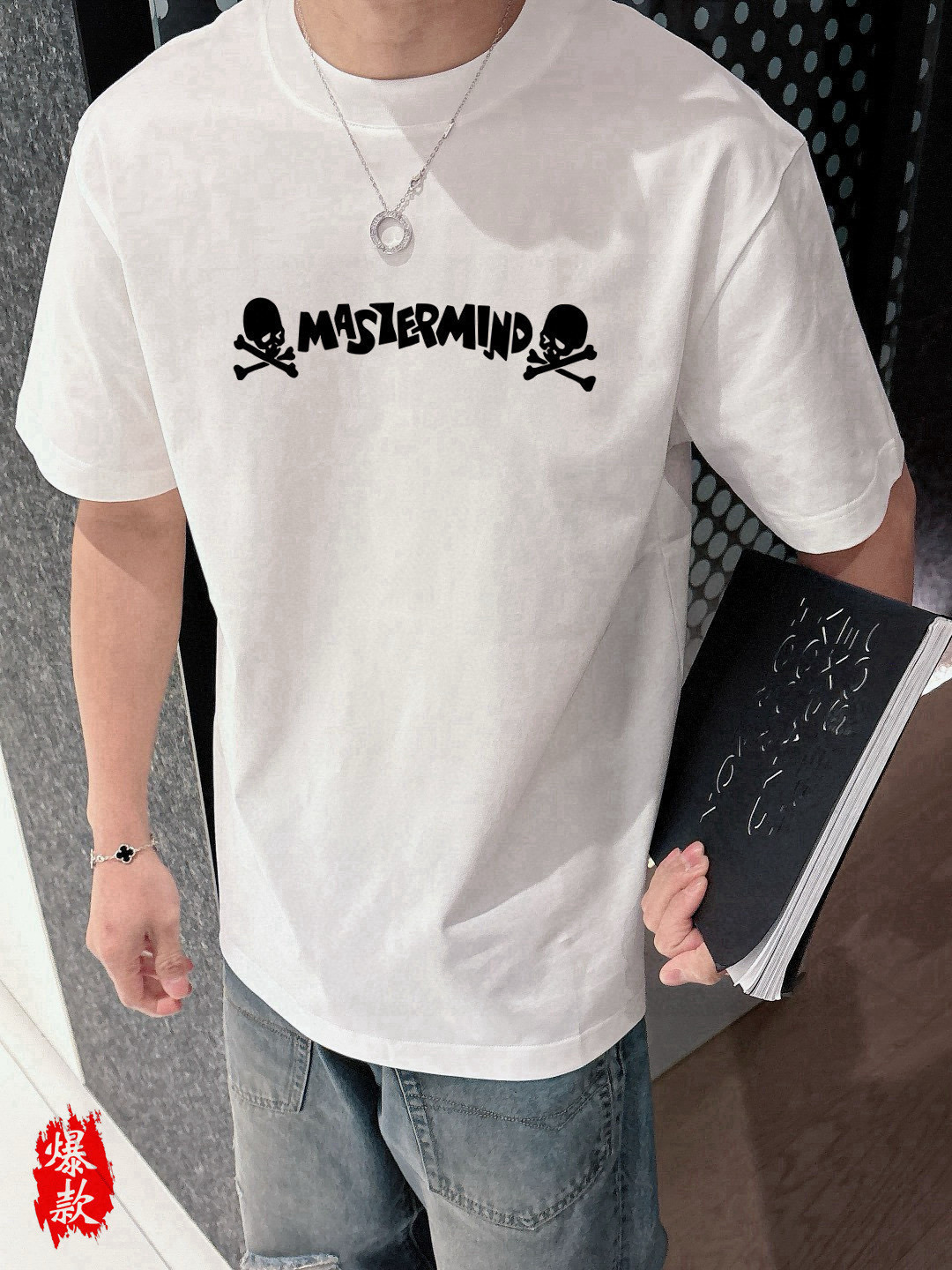  MMJ。2025春夏新品时尚圆领短袖👍高级定制百搭款式！更有实用感 任何人都可以轻松驾驭 🔥采用95%