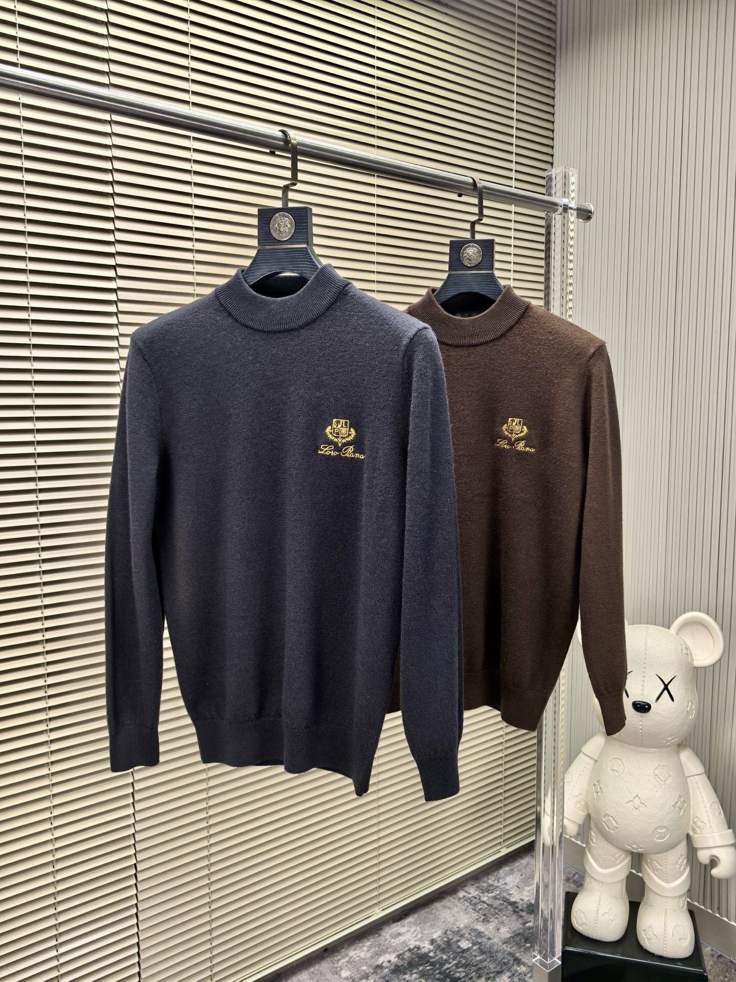 NO:691351,LP. 2025 Autumn and Winter top woolen sweaters are definitely worth buying. Cashmere knitting is world-famous. It can really make your home go sideways in autumn and winter. Every style is ceiling level!  This cashmere sweater is a very classic basic style. It has a solid color pullover design. It has a crisp appearance, a three-dimensional and stylish fit, and is super warm. Made of cashmere!  Soft and skin-friendly, comfortable and not prickly, comfortable and light to wear, comfortable and aesthetically pleasing. Size M-4XL, look for high-quality washed wheat.,,loro piana,sweaters,19860909LP.2025秋冬顶级羊毛衣针织衫,绝对值得入手的一件,羊绒针织闻名世界,进入秋冬季真的可以让它家横着走,每一款都是天花板级别的！这款羊绒衫就是很经典的基础款,纯色的套头式设计 ,既拥有挺括的外观,着身立体有型,保暖性更是超级棒,山羊绒制作！软糯亲肤,舒适不扎,穿着舒适轻盈,舒适体感和美感兼具.尺码M-4XL 认准品质洗水麦.,,loro piana,sweaters,,Men's clothing