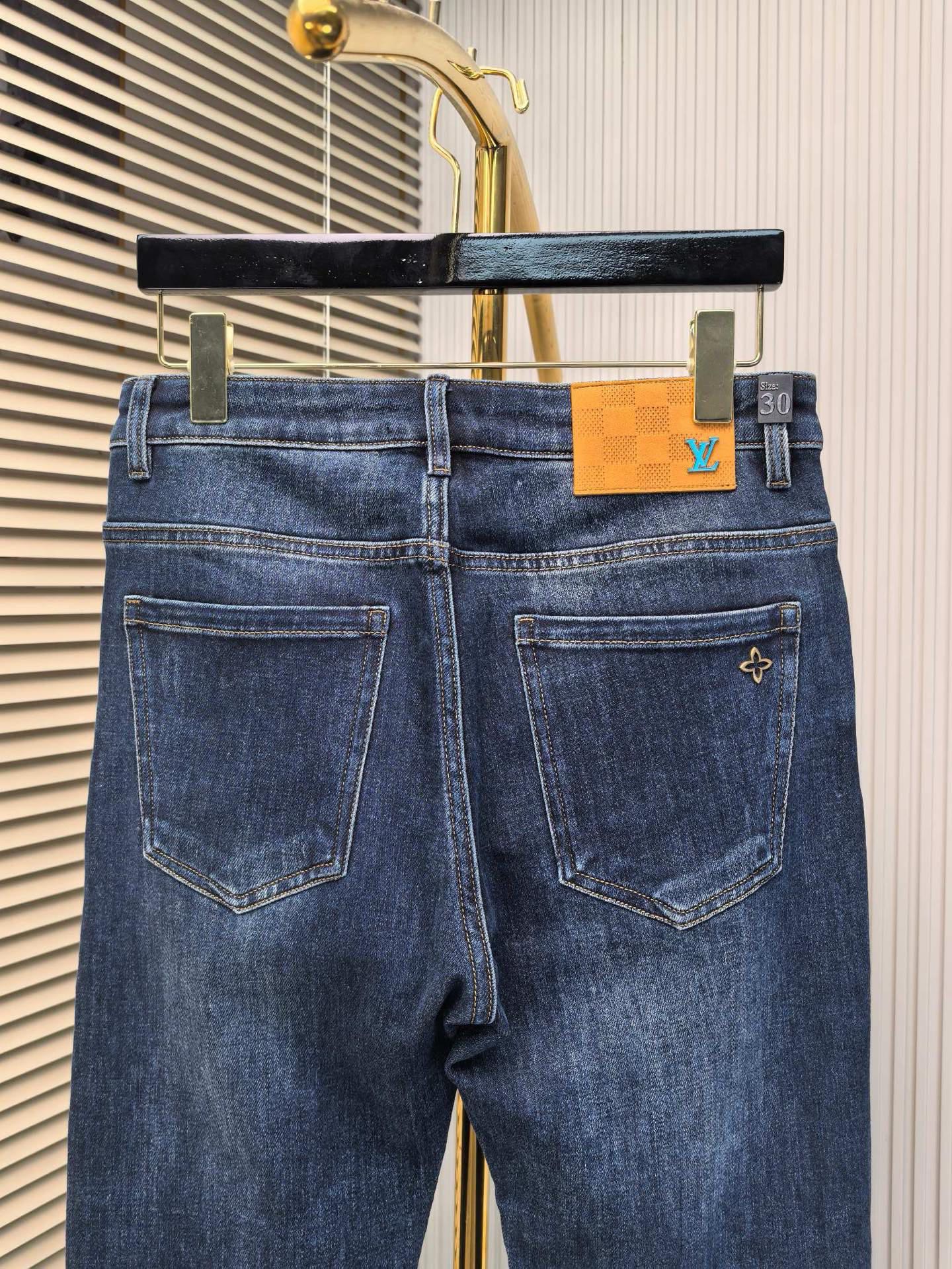 路易威登 Louis Vuitton 高级成衣风衣外套及大衣服装 #C77CAFE7 5