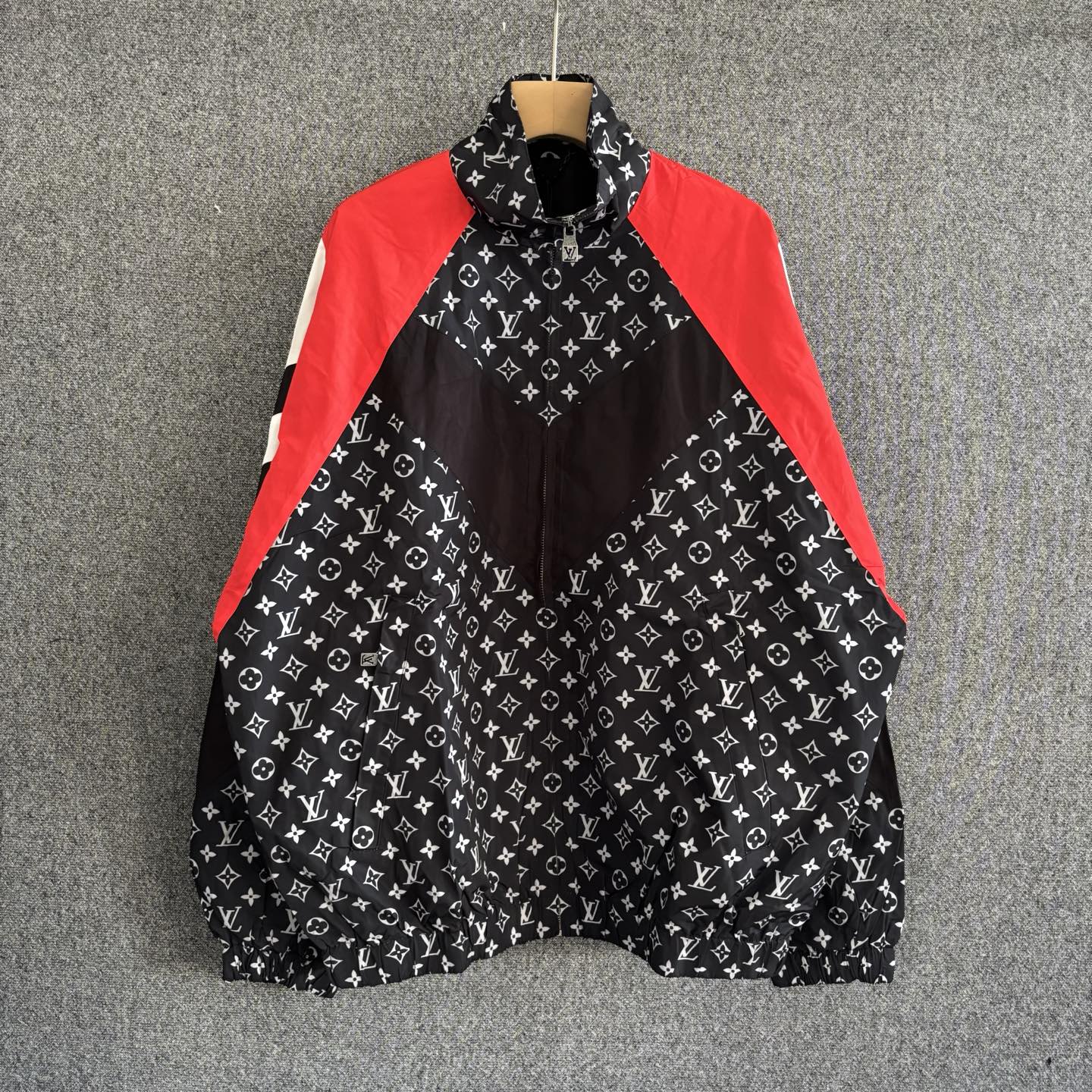 Louis Vuitton Jacket 07950