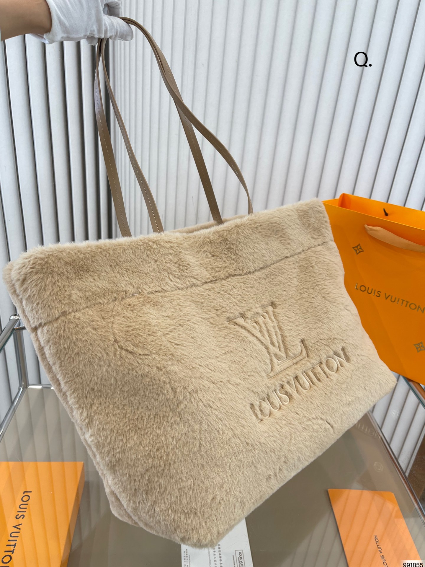 Louis Vuitton Tote Bags Fall/Winter Collection