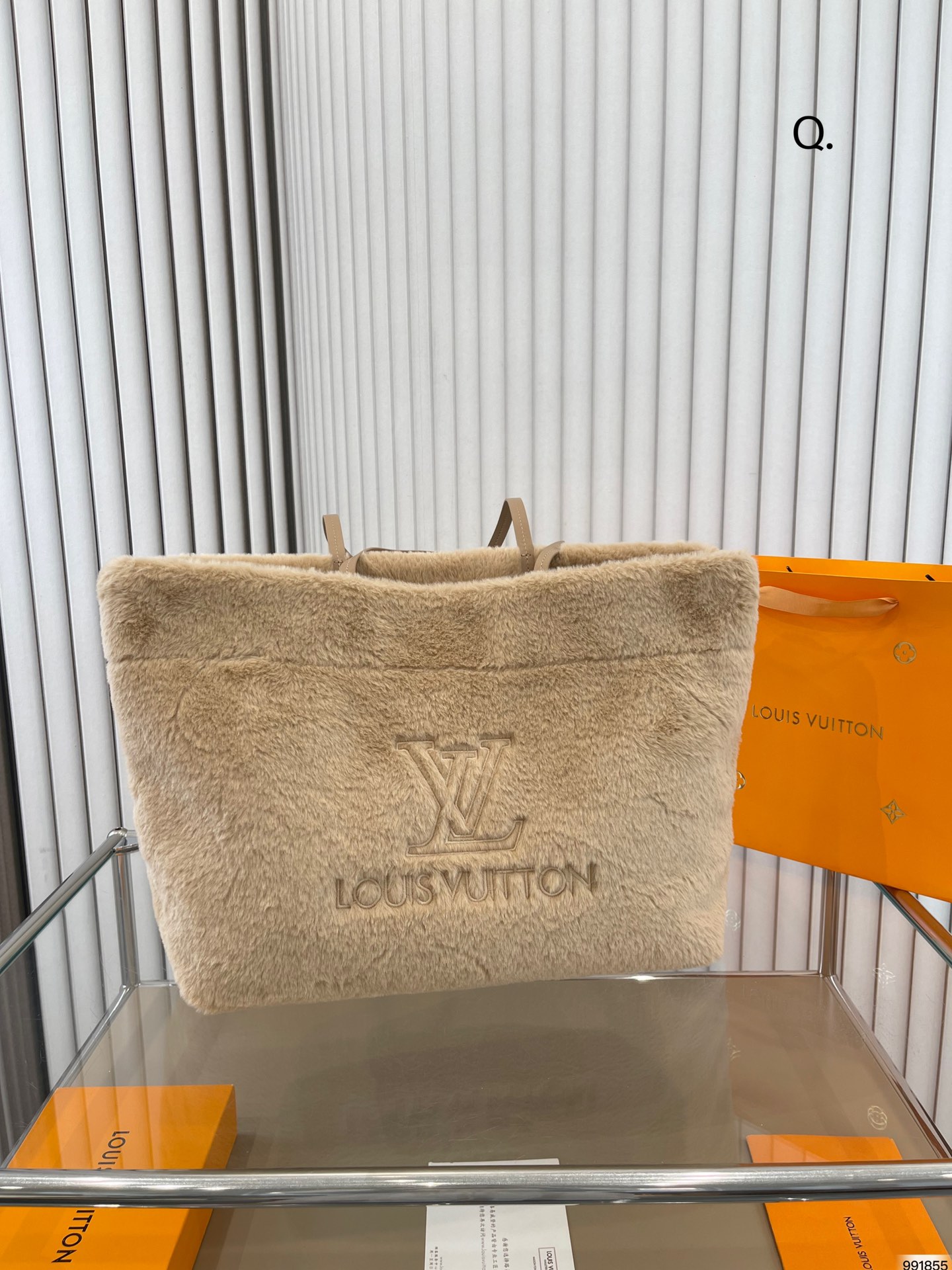 Louis Vuitton Tote Bags Fall/Winter Collection