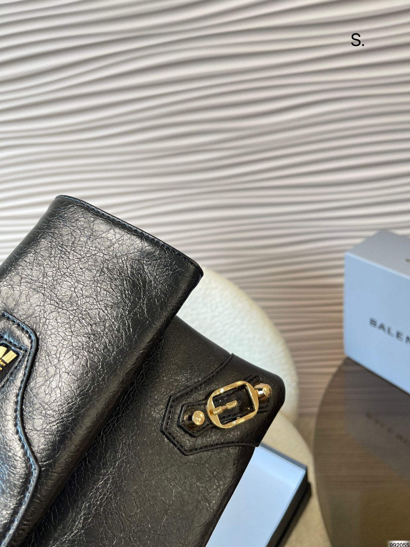 Paris Family Shoulder Bag: Fashionable and Versatile for Hot Girls - 图片 3