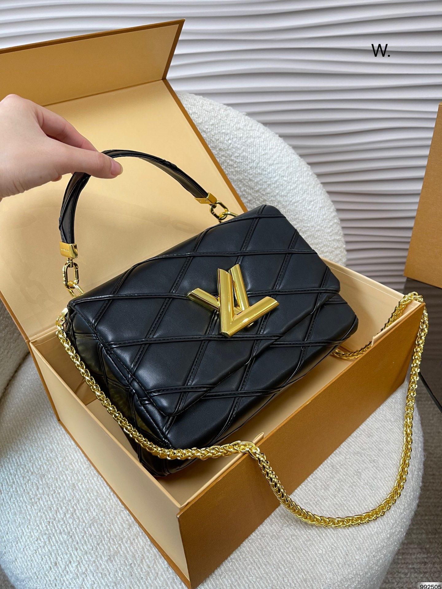 Louis Vuitton Crossbody & Shoulder Bags Sheepskin LV Twist