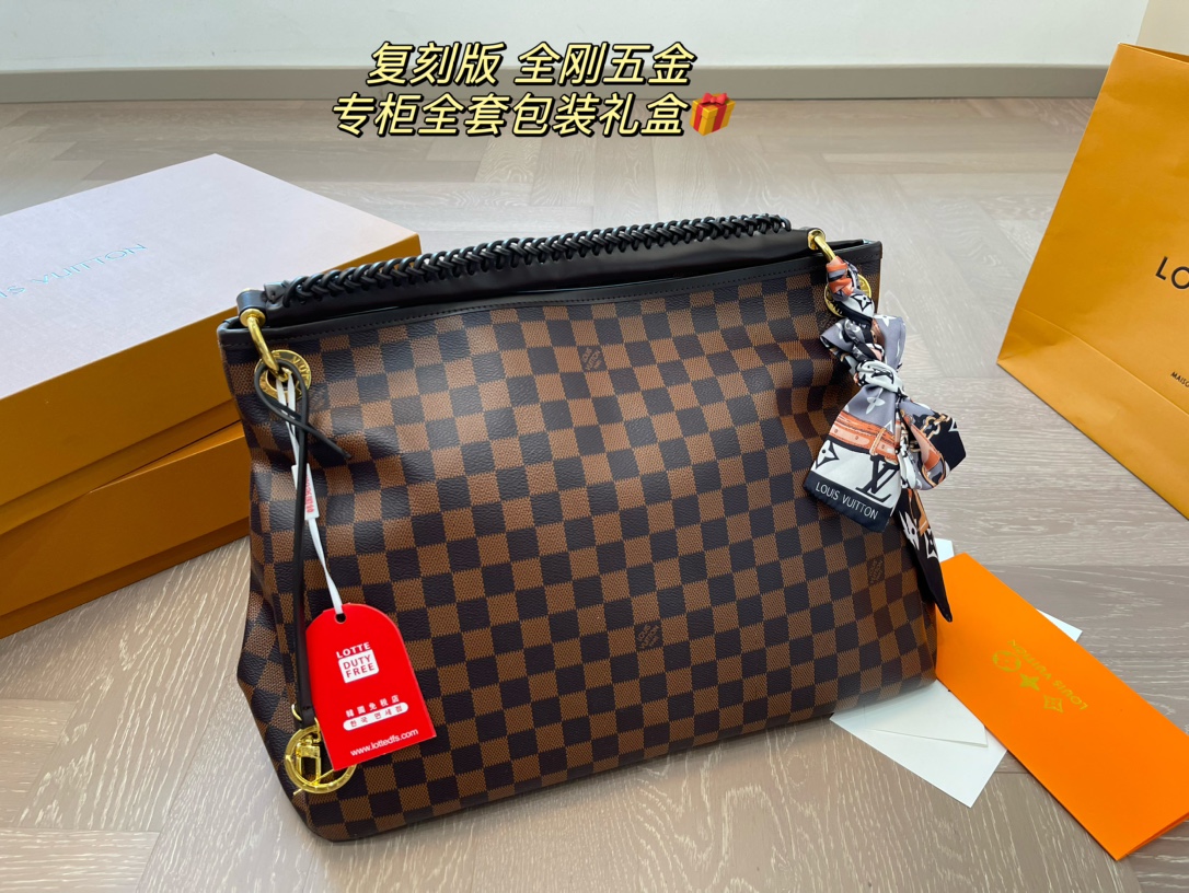 Yupoo Gucci Bags Watches Nike Clothing Jordan Yeezy Balenciaga Shoes
