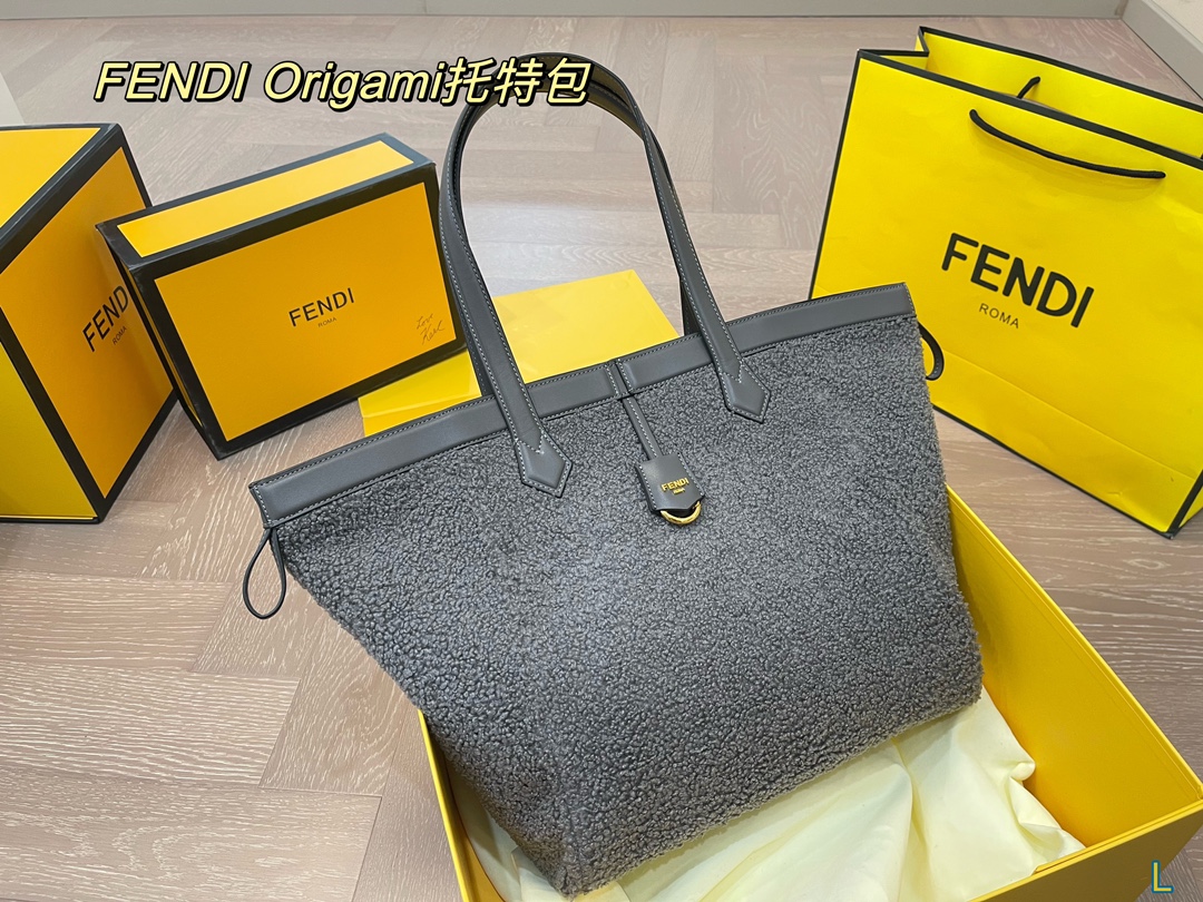 Fendi Tote Bags