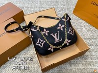 Louis Vuitton Crossbody & Shoulder Bags Messenger Bags Vintage Underarm