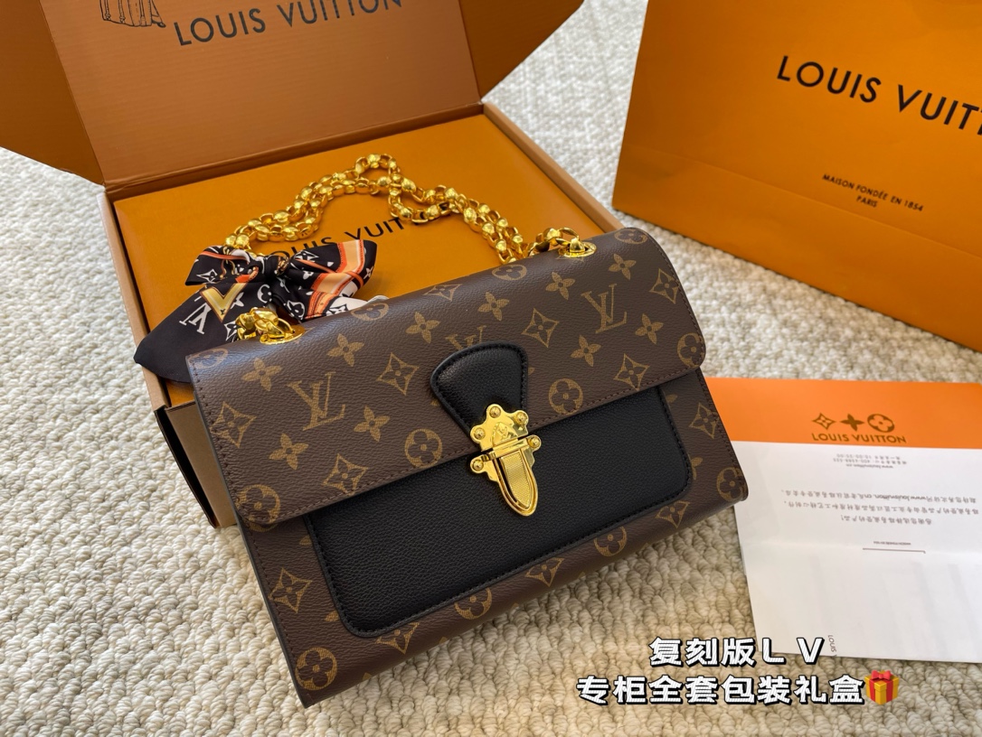 Louis Vuitton Crossbody & Shoulder Bags Victoire Chains