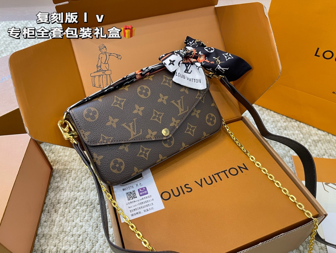 Louis Vuitton Crossbody & Shoulder Bags Envelope
