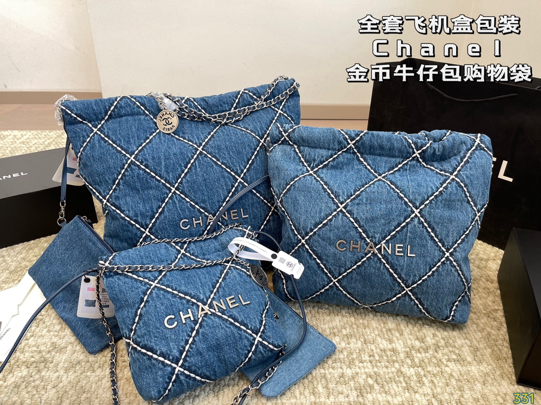 Chanel Handbags Crossbody & Shoulder Bags Tote Bags