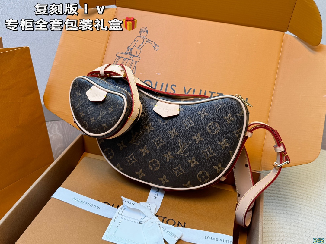 Louis Vuitton Handbags Crossbody & Shoulder Bags