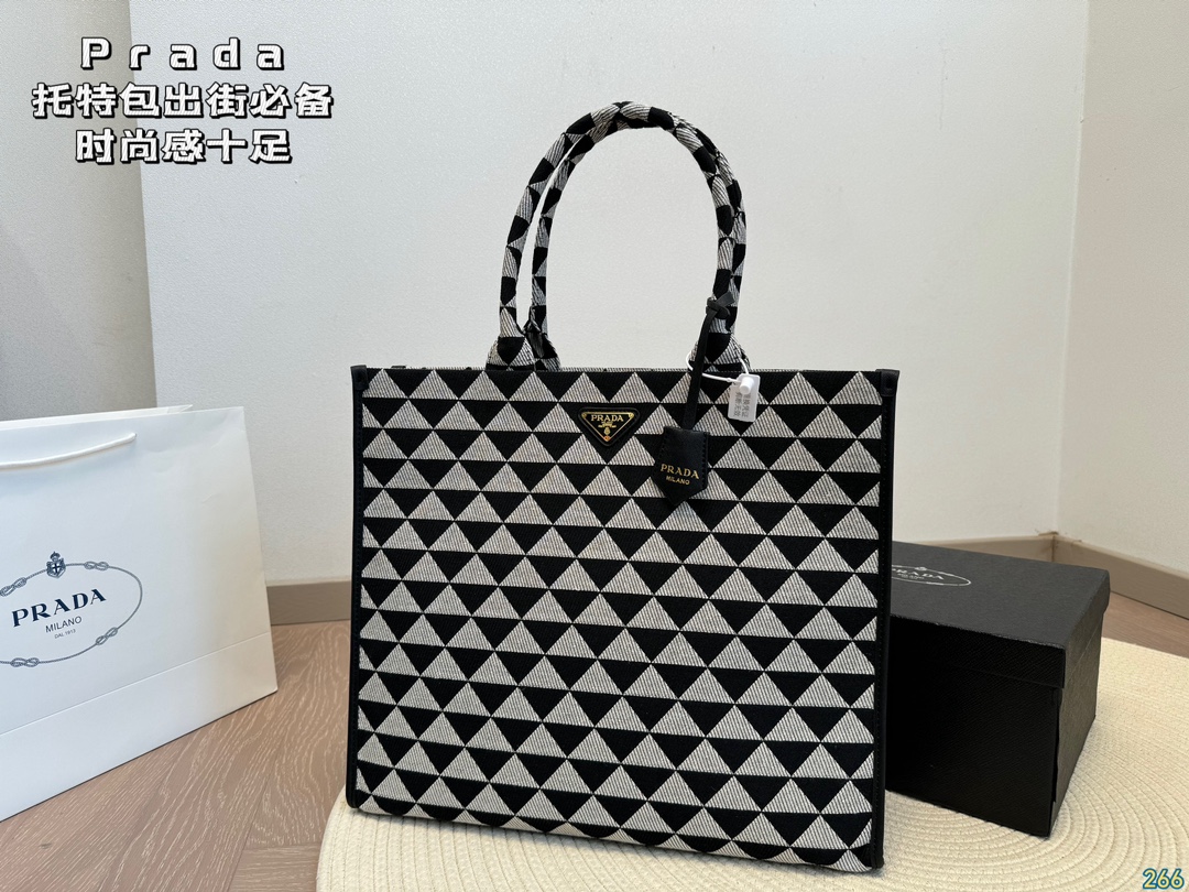 Prada Tote Bags mirror copy luxury
 Fashion