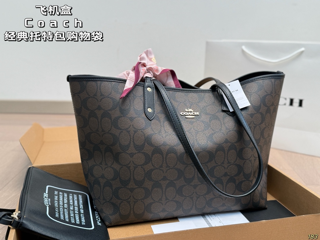 4️⃣ colores Caja de avión Coach Bolso tote de compras 🛍️ La bolsa nueva de Coach de este año que lleva la he…