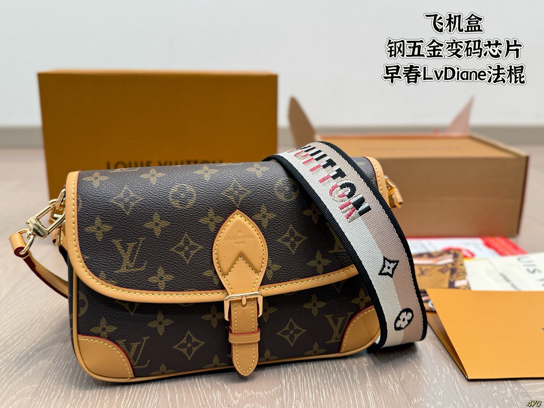¥278 Airplane Box | Steel Hardware Transcoding Chip | Early Spring Lvdiane Baguette Handbag | Customized Presbyopic Fabric With Dark Tree Paste Leather | Configured With Two Shoulder Straps 〰️ | Search Lv Baguette | Size: 25 15