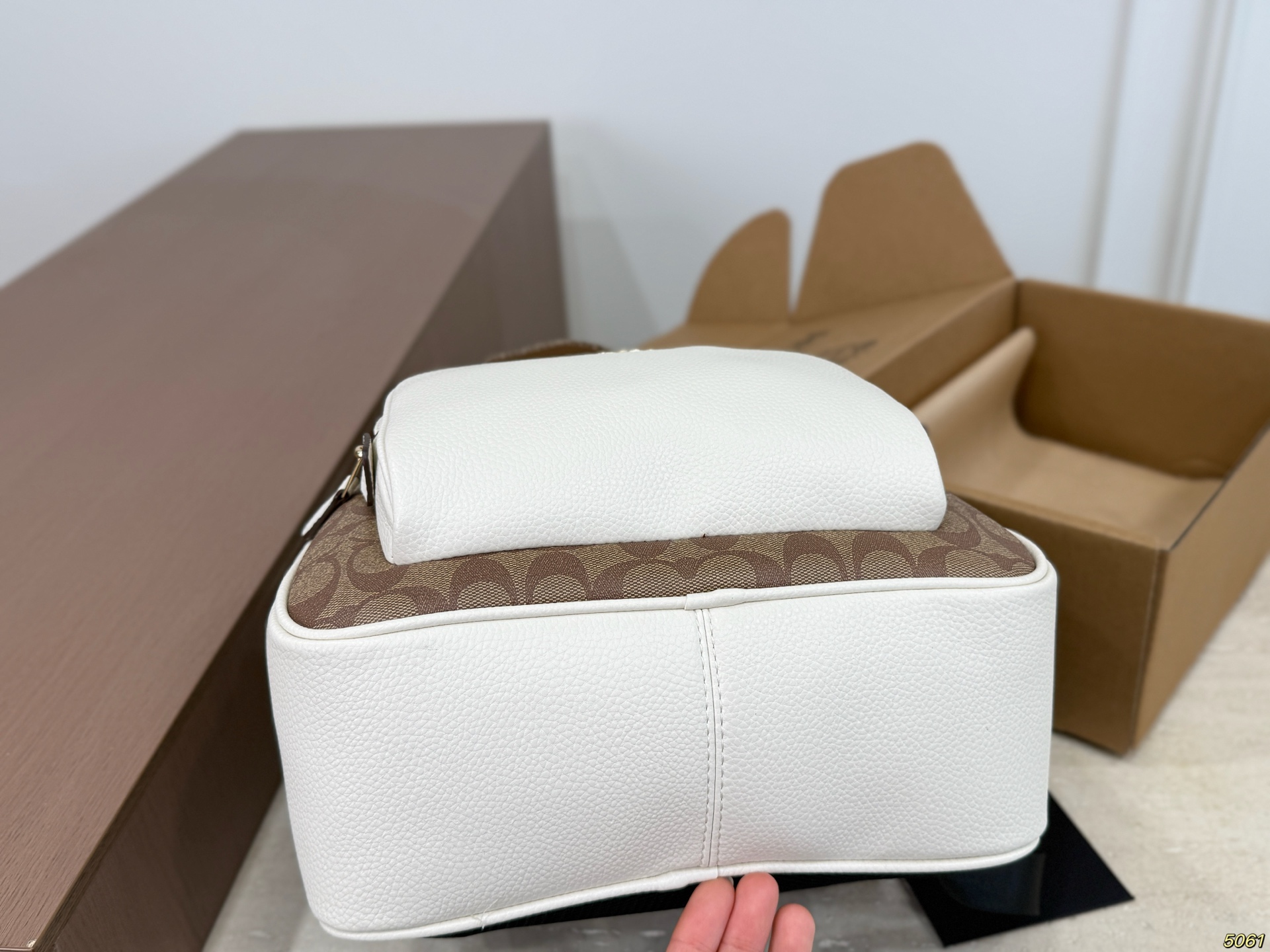 Miniatura 6