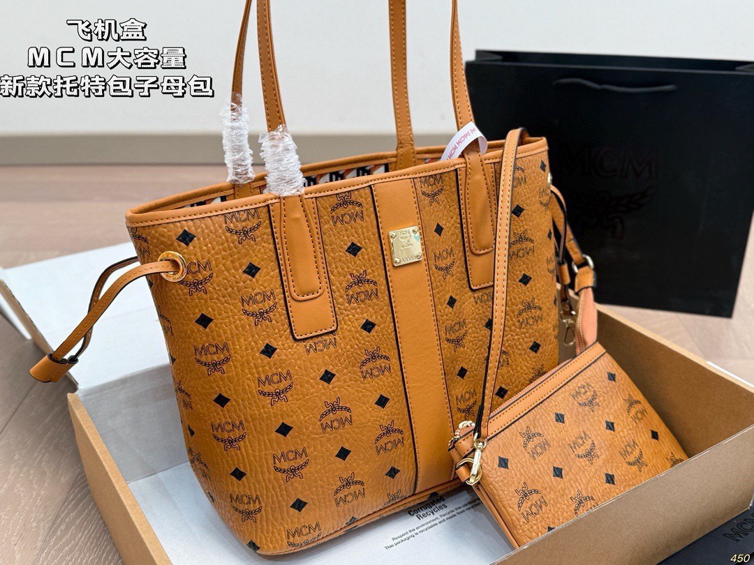 ¥145 airplane box MCM tote bag mother-child bag, the bag is very beautiful, can handle any style, great texture👍 defin…