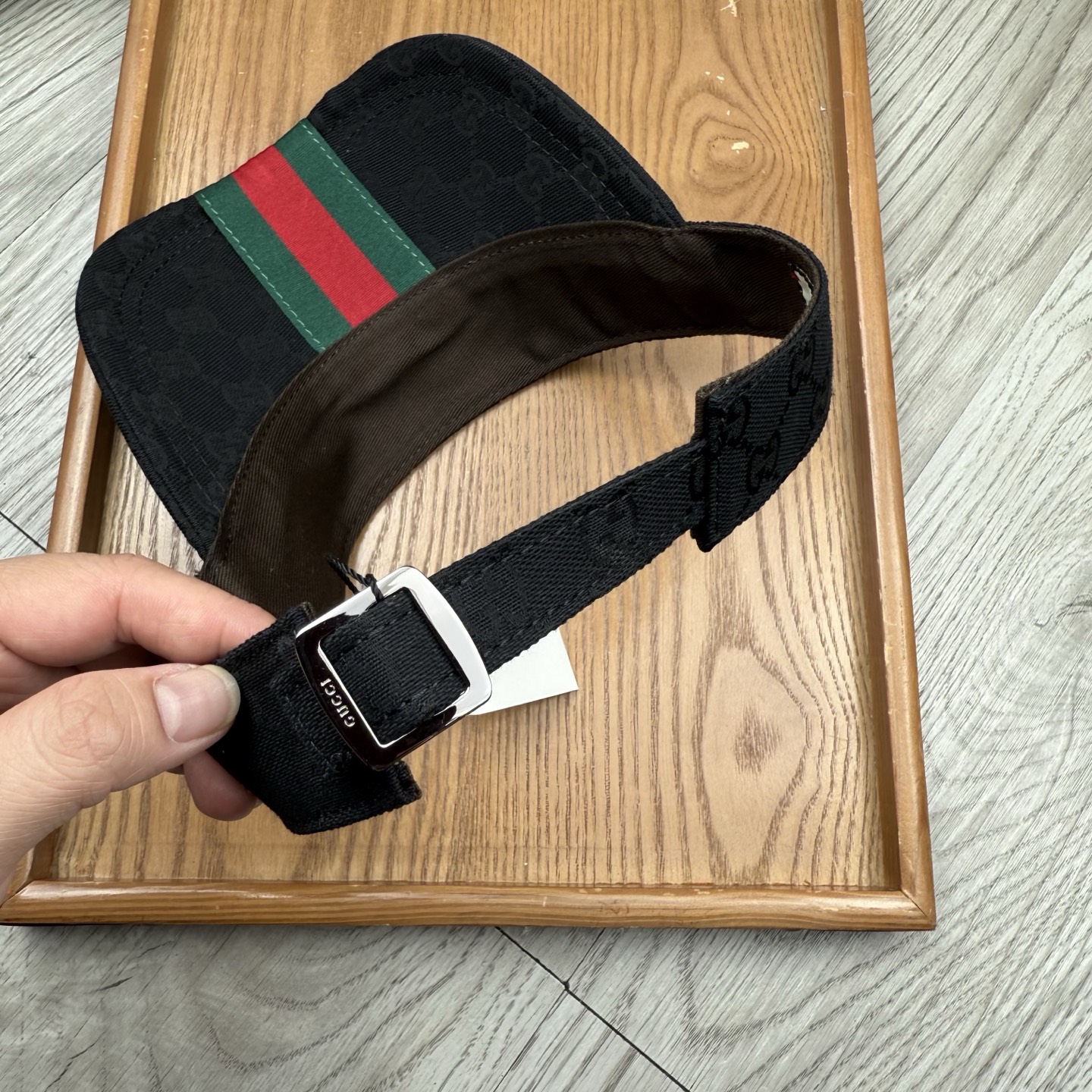 🌹。G家。经典款超A空顶帽【超A品质】最新款！时尚潮流，高端做工！每一个帽子都是用心之作！牛津材质！头层