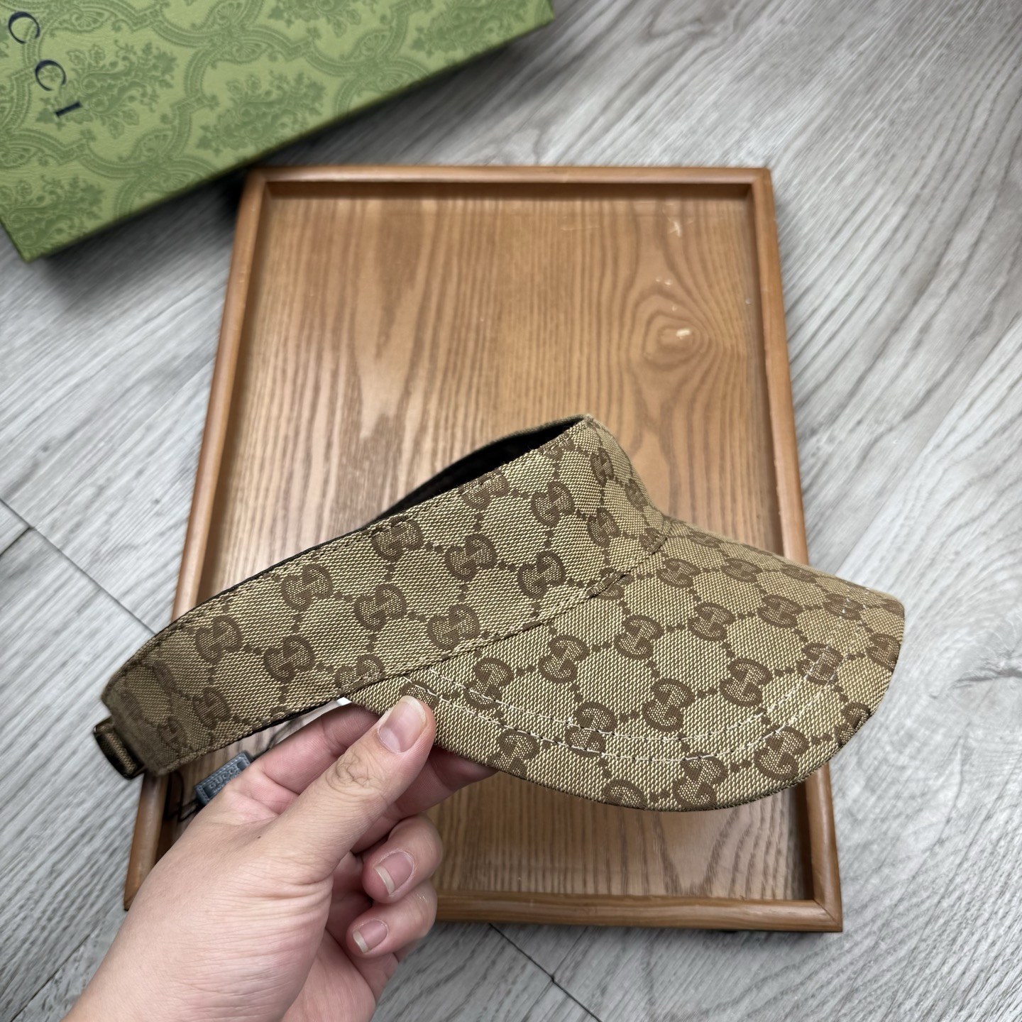 🌹。G家。经典款超A空顶帽【超A品质】最新款！时尚潮流，高端做工！每一个帽子都是用心之作！牛津材质！头层