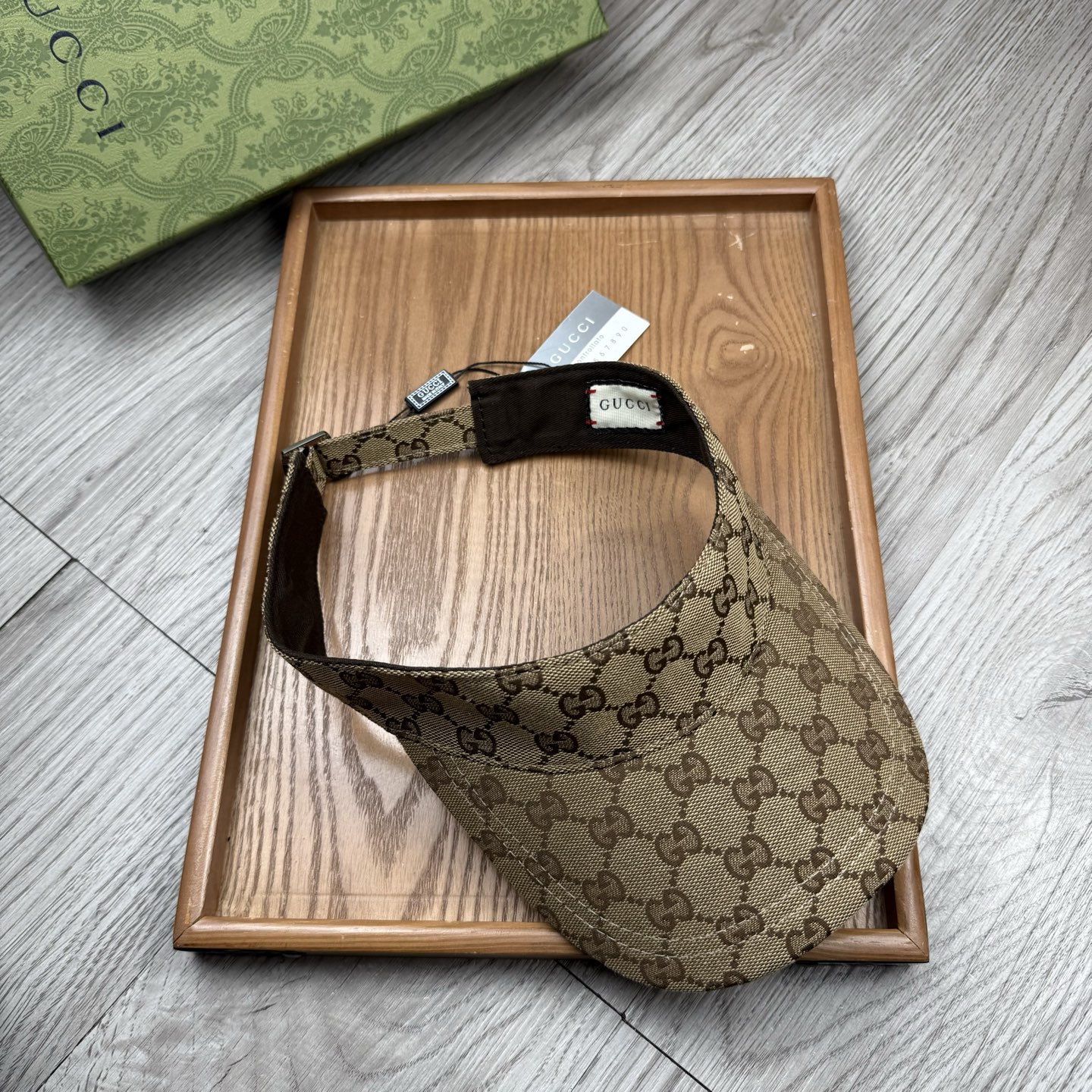 🌹。G家。经典款超A空顶帽【超A品质】最新款！时尚潮流，高端做工！每一个帽子都是用心之作！牛津材质！头层