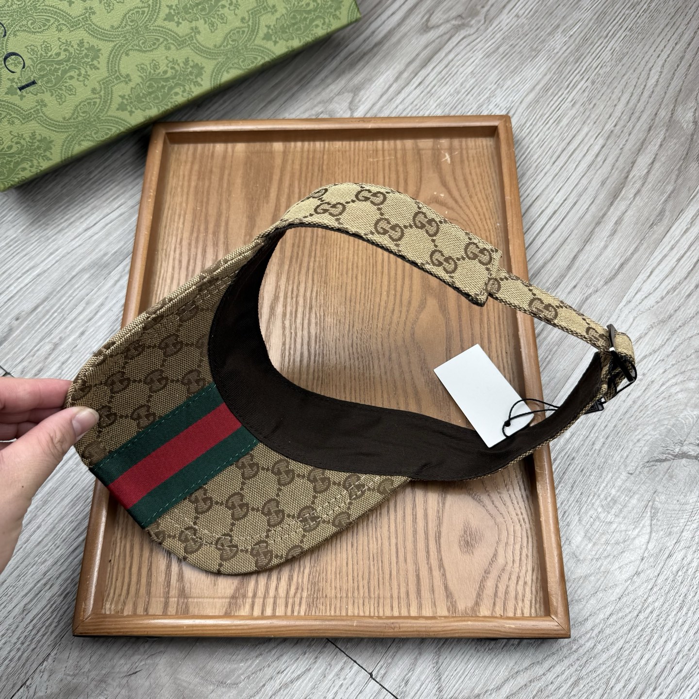 🌹。G家。经典款超A空顶帽【超A品质】最新款！时尚潮流，高端做工！每一个帽子都是用心之作！牛津材质！头层