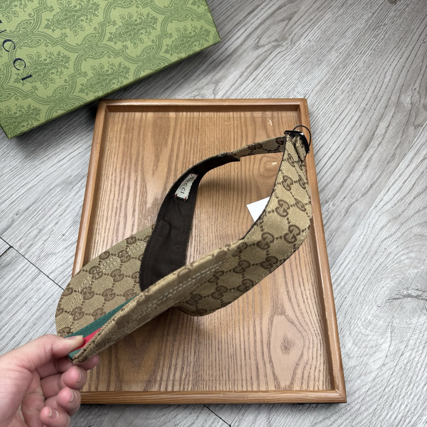 🌹。G家。经典款超A空顶帽【超A品质】最新款！时尚潮流，高端做工！每一个帽子都是用心之作！牛津材质！头层