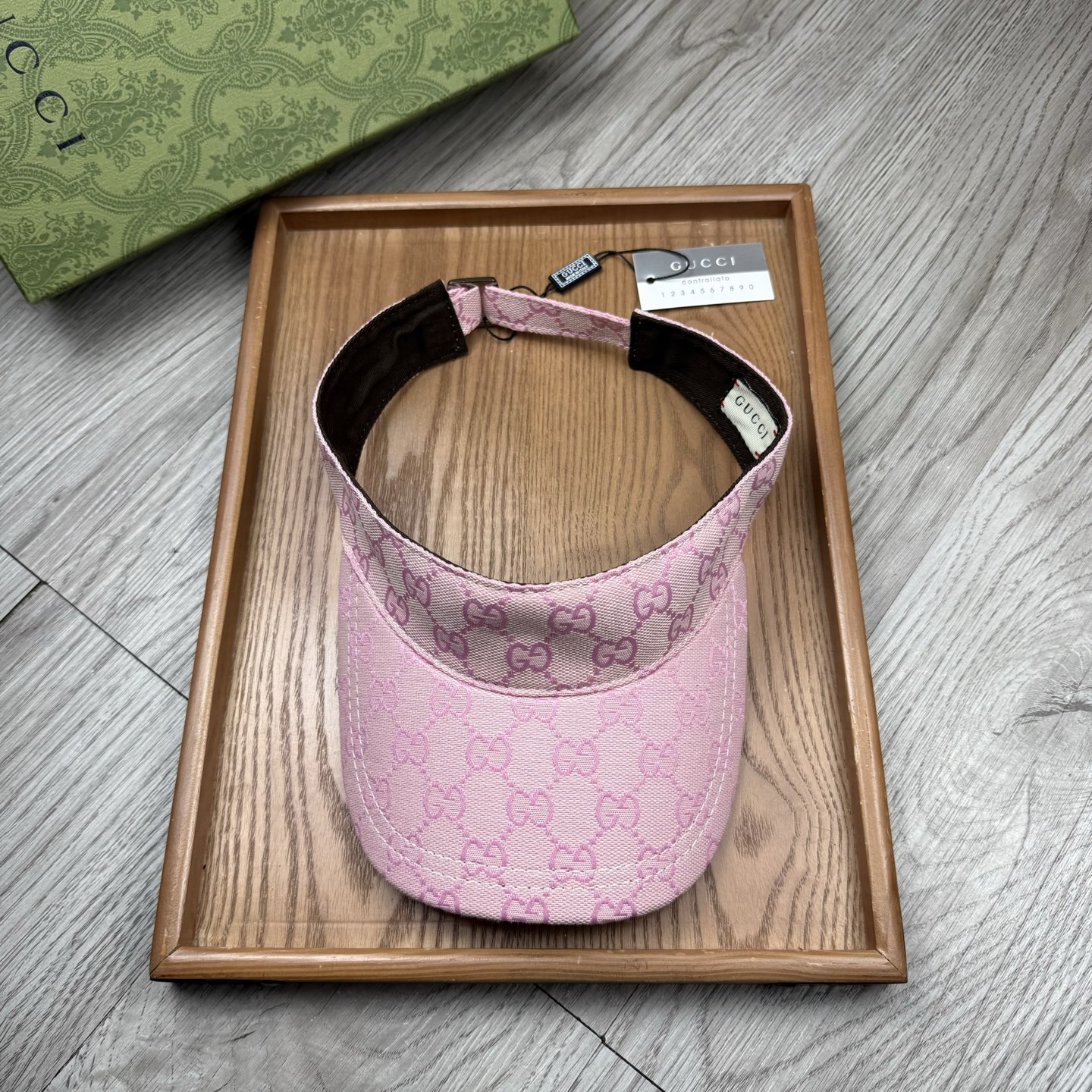 🌹。G家。经典款超A空顶帽【超A品质】最新款！时尚潮流，高端做工！每一个帽子都是用心之作！牛津材质！头层