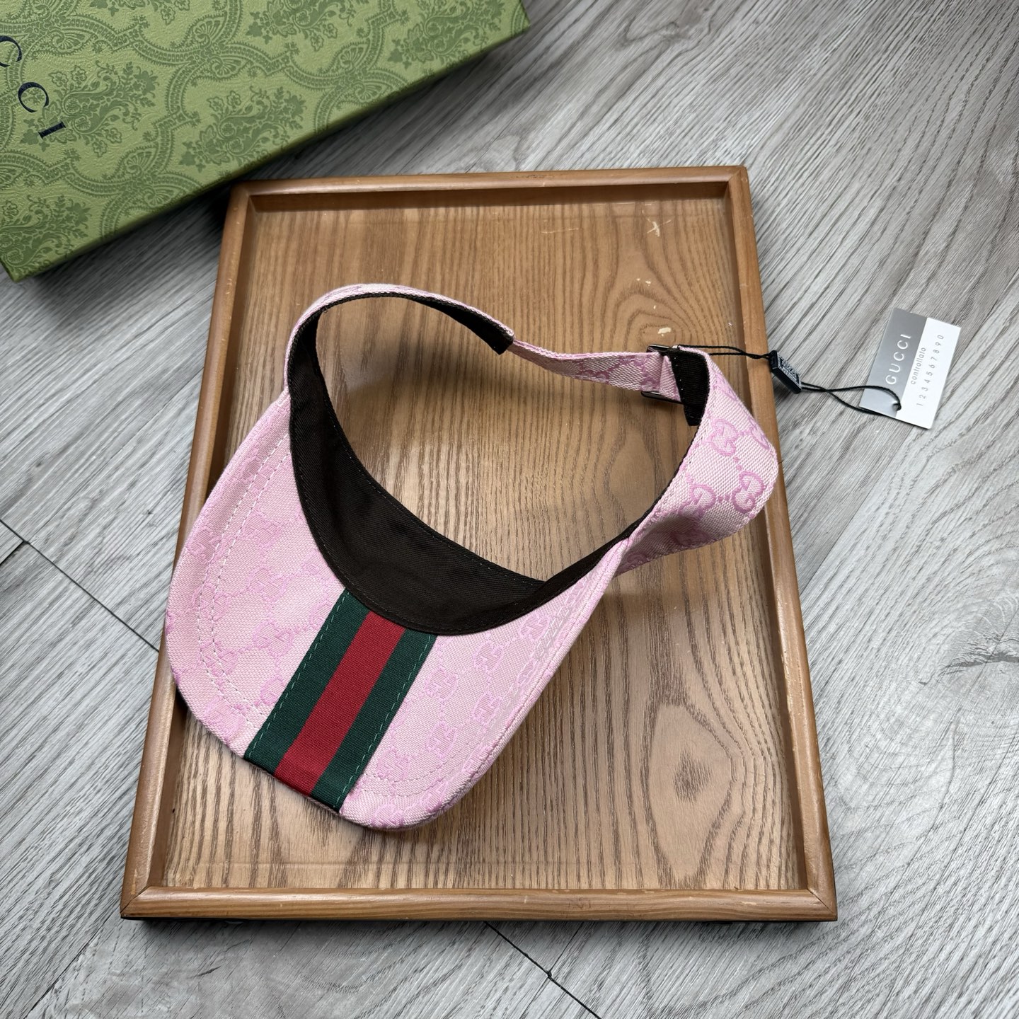 🌹。G家。经典款超A空顶帽【超A品质】最新款！时尚潮流，高端做工！每一个帽子都是用心之作！牛津材质！头层