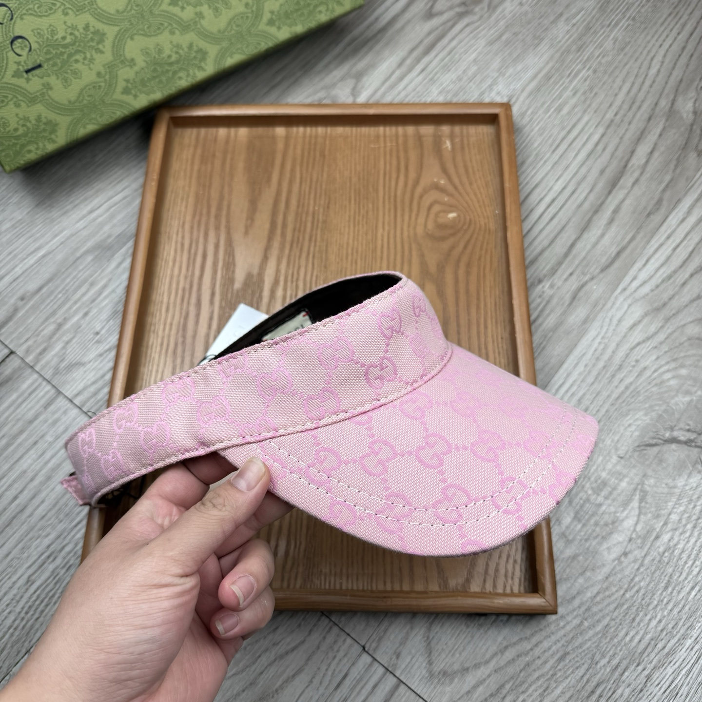 🌹。G家。经典款超A空顶帽【超A品质】最新款！时尚潮流，高端做工！每一个帽子都是用心之作！牛津材质！头层