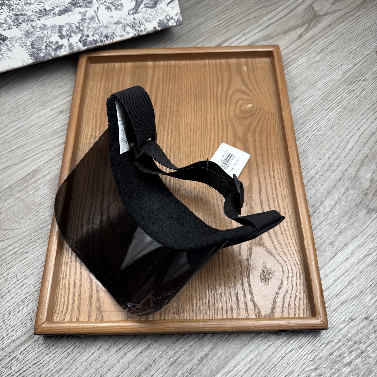 。alo家。【镜片空顶帽】欧洲时尚空顶空顶帽！镜片帽！众多明星同款！超级时尚又实用的一款时尚单品！11品