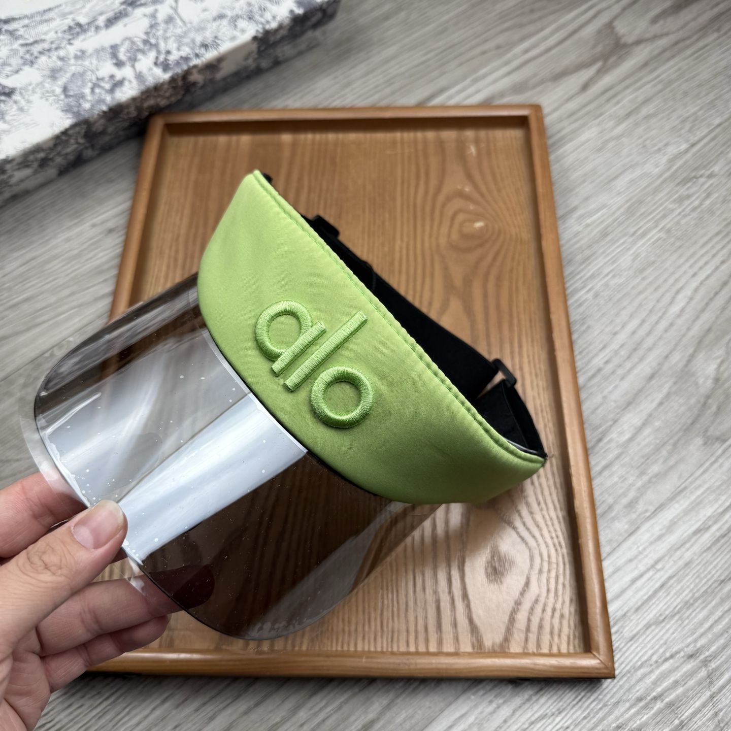 。alo家。【镜片空顶帽】欧洲时尚空顶空顶帽！镜片帽！众多明星同款！超级时尚又实用的一款时尚单品！11品