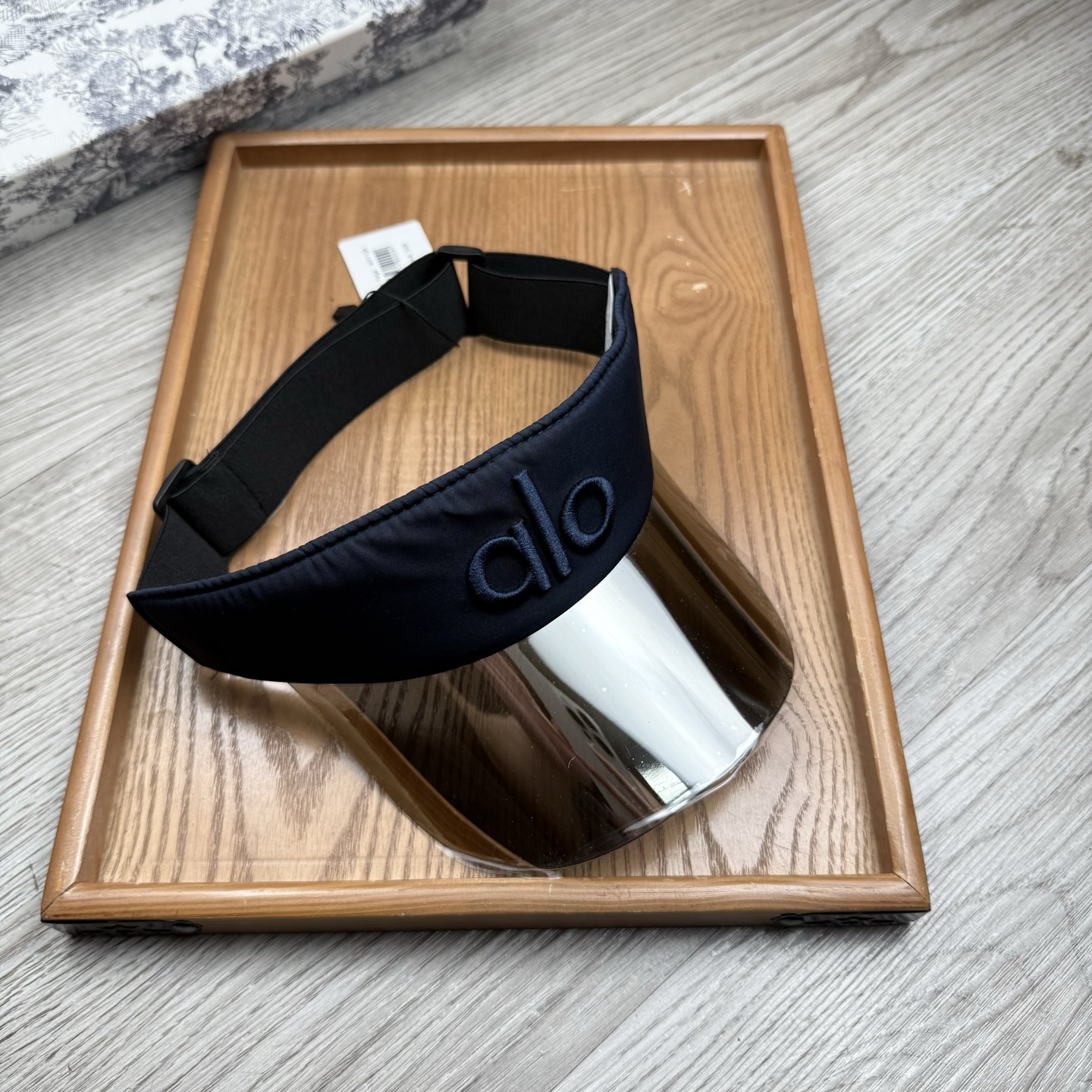 。alo家。【镜片空顶帽】欧洲时尚空顶空顶帽！镜片帽！众多明星同款！超级时尚又实用的一款时尚单品！11品