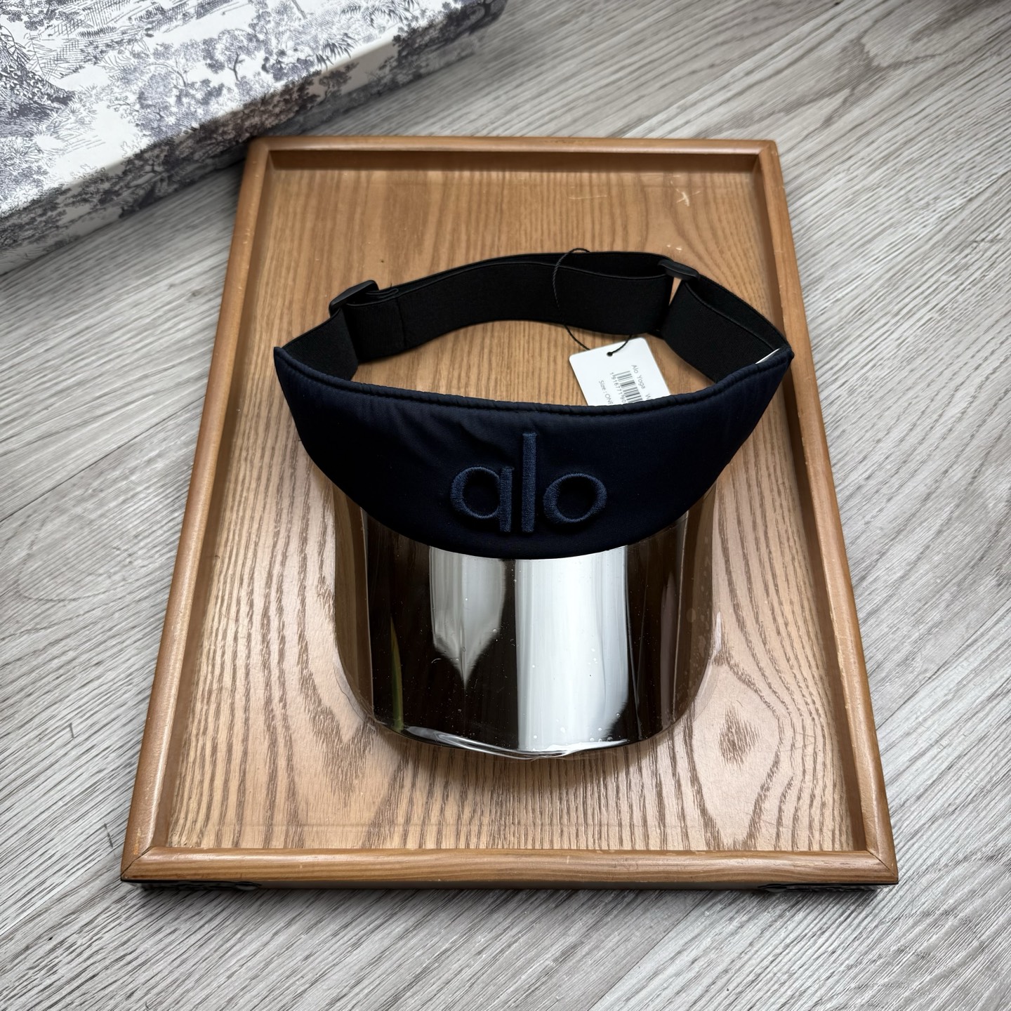 。alo家。【镜片空顶帽】欧洲时尚空顶空顶帽！镜片帽！众多明星同款！超级时尚又实用的一款时尚单品！11品