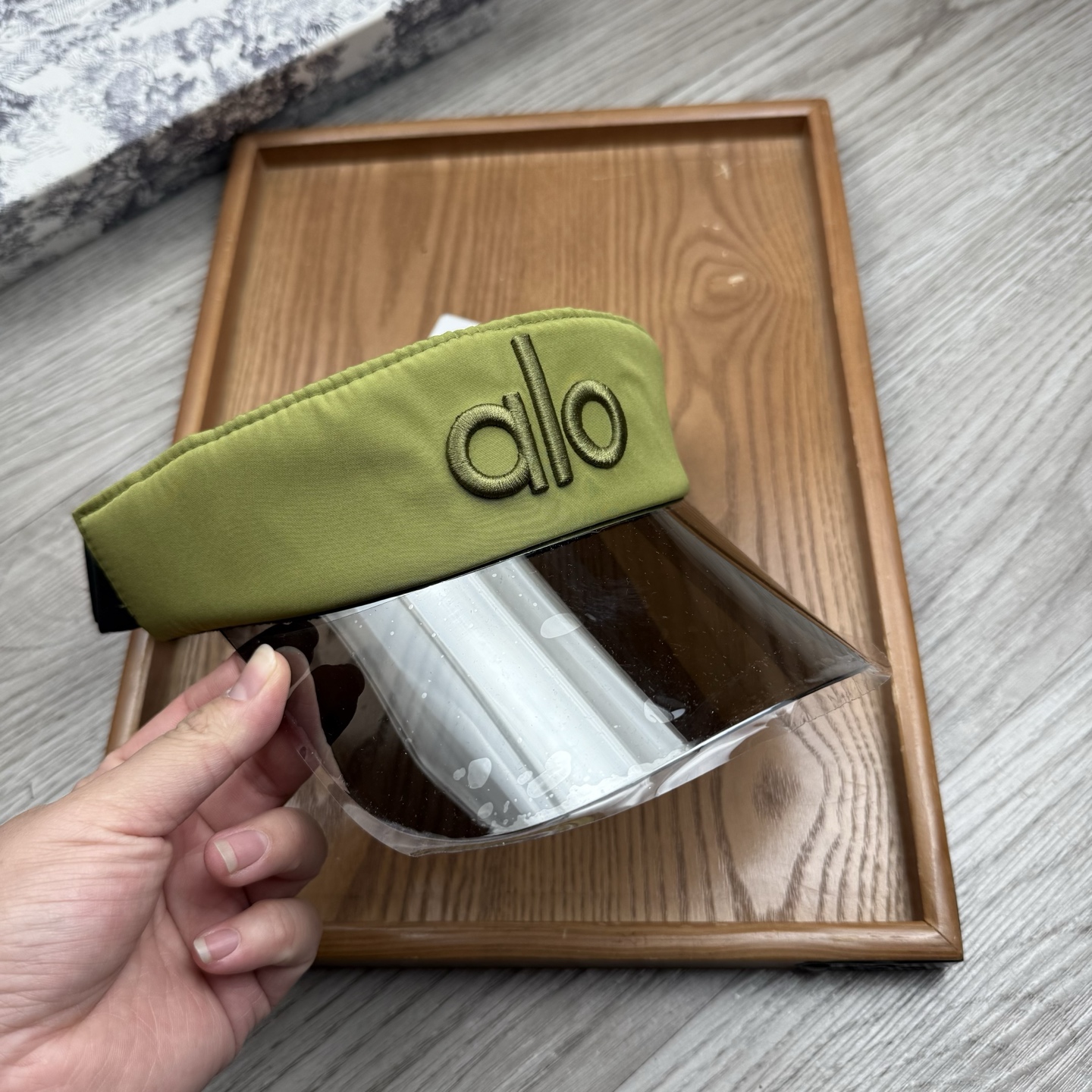 。alo家。【镜片空顶帽】欧洲时尚空顶空顶帽！镜片帽！众多明星同款！超级时尚又实用的一款时尚单品！11品