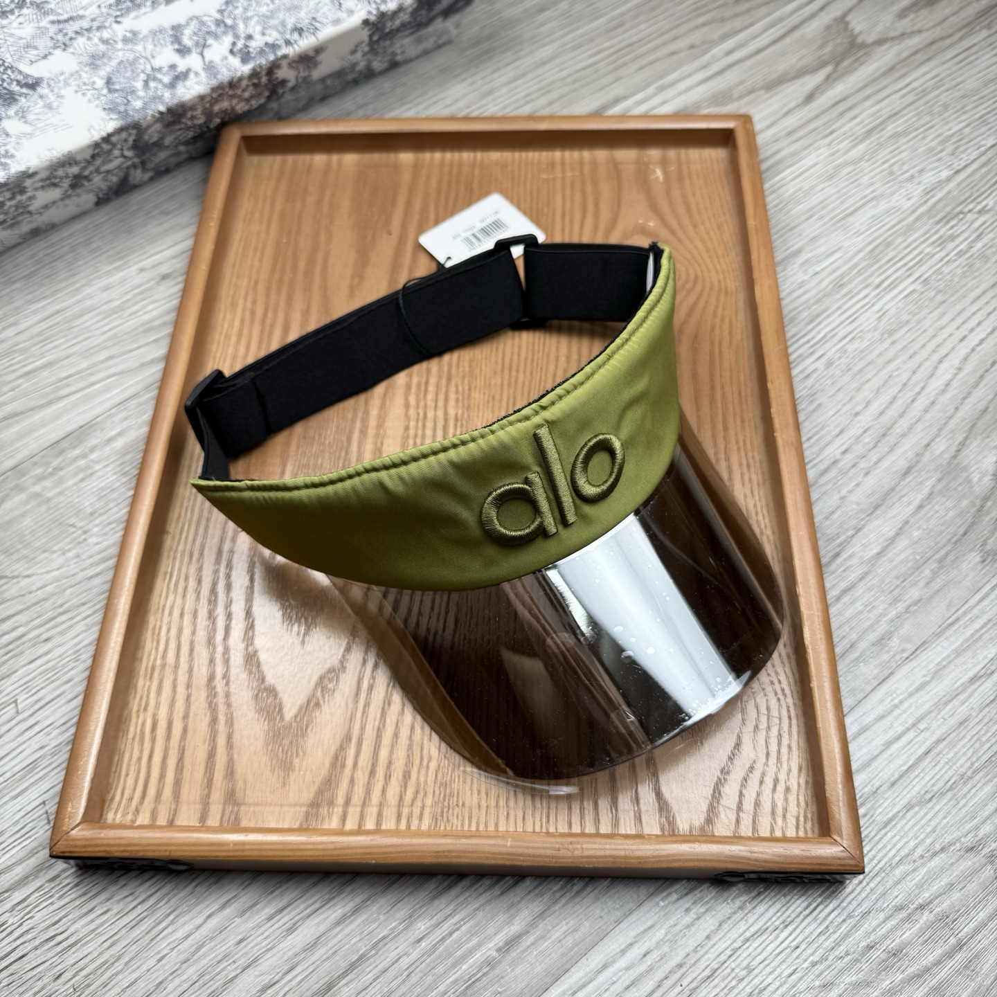 。alo家。【镜片空顶帽】欧洲时尚空顶空顶帽！镜片帽！众多明星同款！超级时尚又实用的一款时尚单品！11品