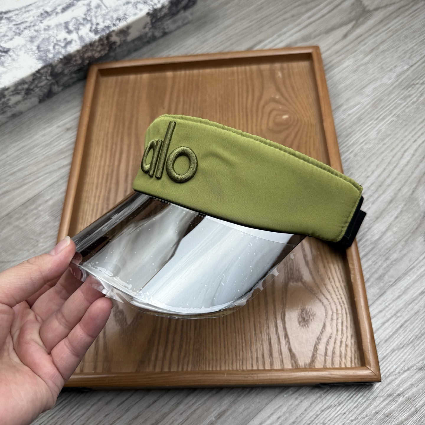 。alo家。【镜片空顶帽】欧洲时尚空顶空顶帽！镜片帽！众多明星同款！超级时尚又实用的一款时尚单品！11品