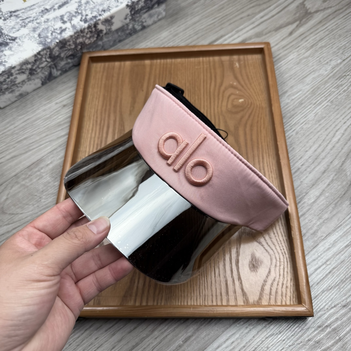 。alo家。【镜片空顶帽】欧洲时尚空顶空顶帽！镜片帽！众多明星同款！超级时尚又实用的一款时尚单品！11品