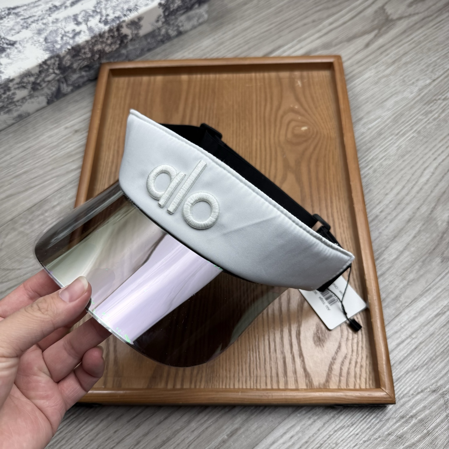 。alo家。【镜片空顶帽】欧洲时尚空顶空顶帽！镜片帽！众多明星同款！超级时尚又实用的一款时尚单品！11品