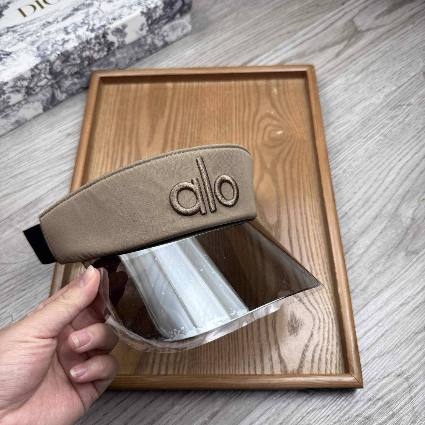 。alo家。【镜片空顶帽】欧洲时尚空顶空顶帽！镜片帽！众多明星同款！超级时尚又实用的一款时尚单品！11品