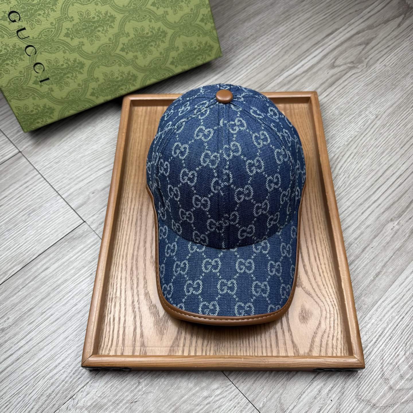 。G家。加厚高版！【配防尘袋】新品棒球帽！材质：纯棉！透气性好！春天挡风，夏天防晒必备单品！颜色大气！款