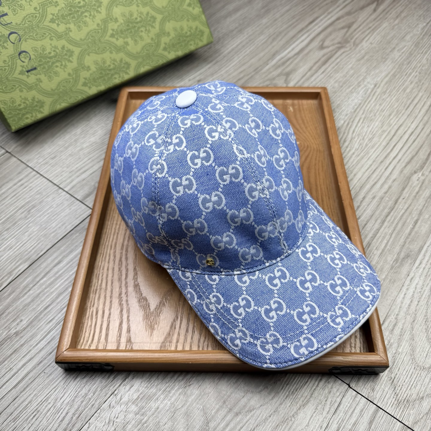 🌹。G家。【超A品质】最新款！时尚潮流，高端做工！每一个帽子都是用心之作！牛津材质！头层牛皮！配盒子、防