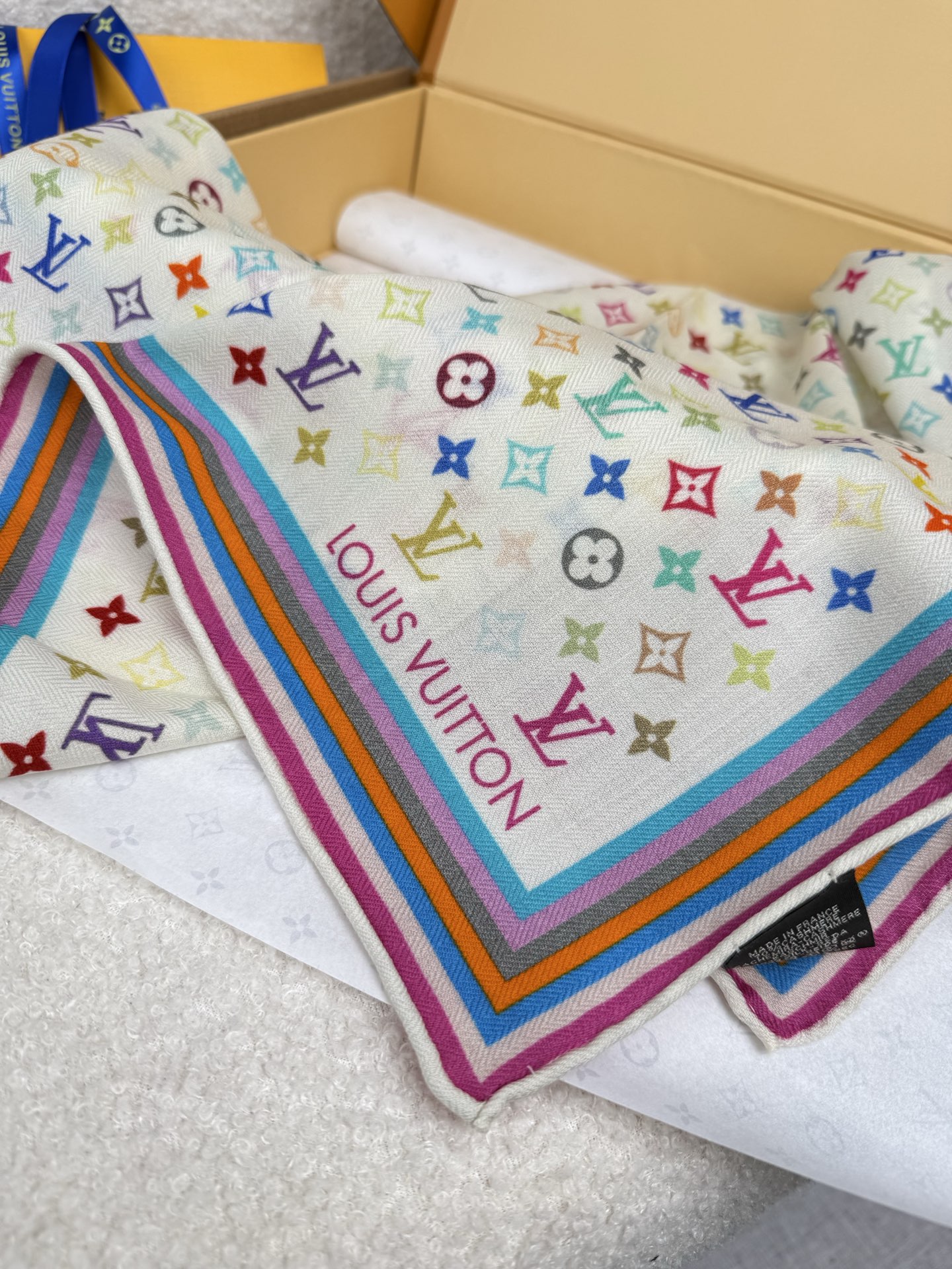 。L家。【lv&村上隆联名】真的敲好看‼️推荐💕顶级工艺超值‼️专柜爆款❗️立体呈现图案纹路实物档次极高