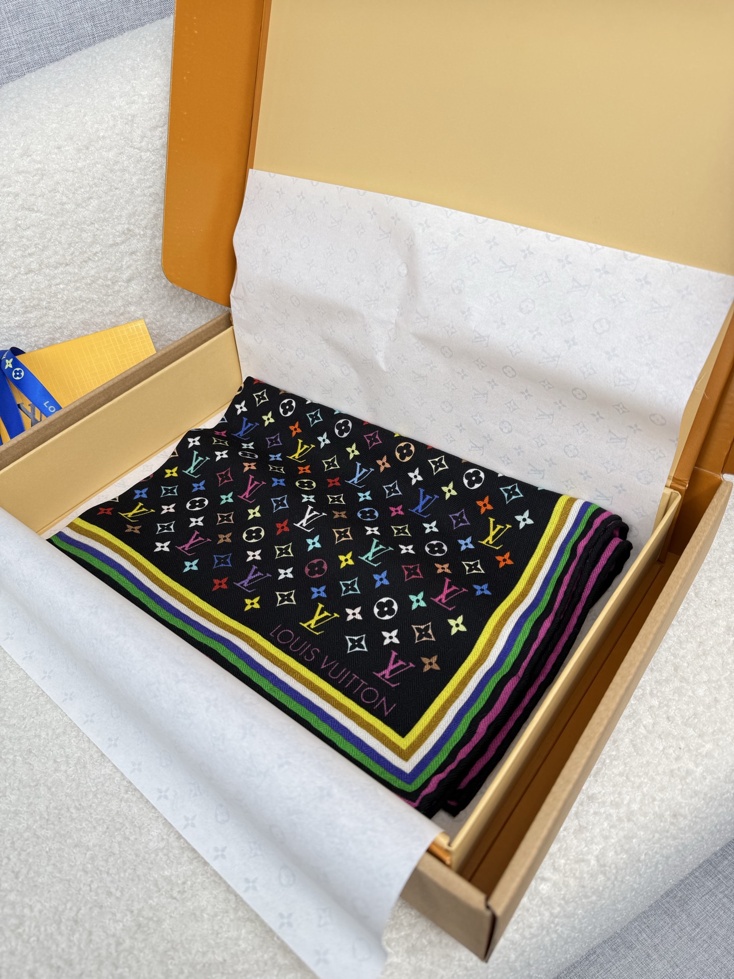 。L家。【lv&村上隆联名】真的敲好看‼️推荐💕顶级工艺超值‼️专柜爆款❗️立体呈现图案纹路实物档次极高