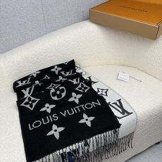 P。L家。专柜新色❗️有 Louis Vuitton字样新品!【驴家新款专柜-双面羊毛围巾】180*30cm,100%羊 P。L家。专柜新色❗️有 Louis Vuitton字样新品!【驴家新款专柜-双面羊毛围巾】180*30cm,100%羊