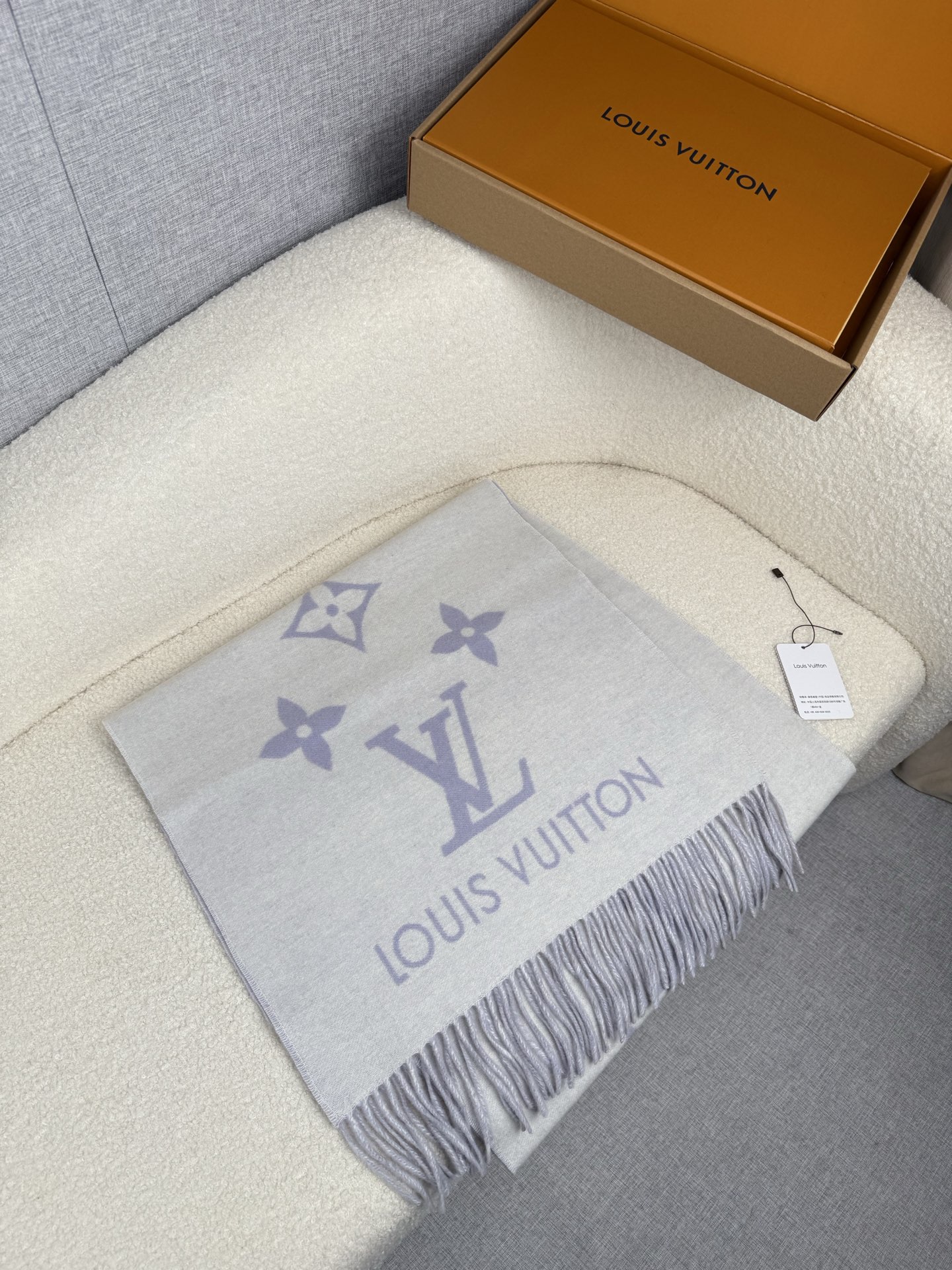 P。Louis Vuitton。【高版-紫罗兰色】霍思燕同款披肩围巾两用！！驴家经典之作！欧美中东国际各