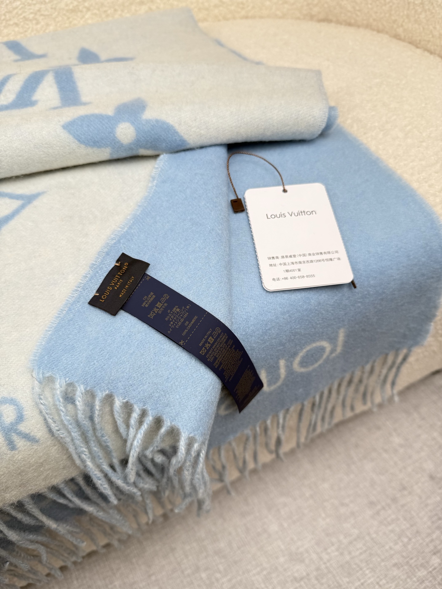P。Louis Vuitton。【高版-湖水蓝】霍思燕同款披肩围巾两用！！驴家经典之作！欧美中东国际各大